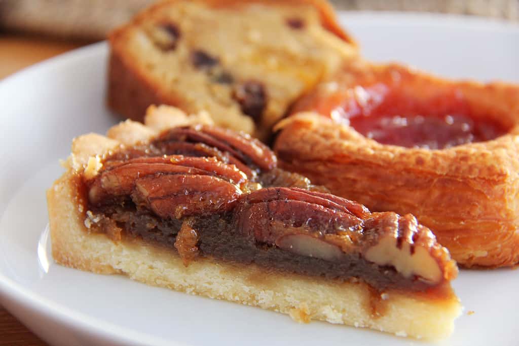Try This Guilt-Free Pecan Pie Recipe This Holiday Season | Newport Medical & Wellness Center